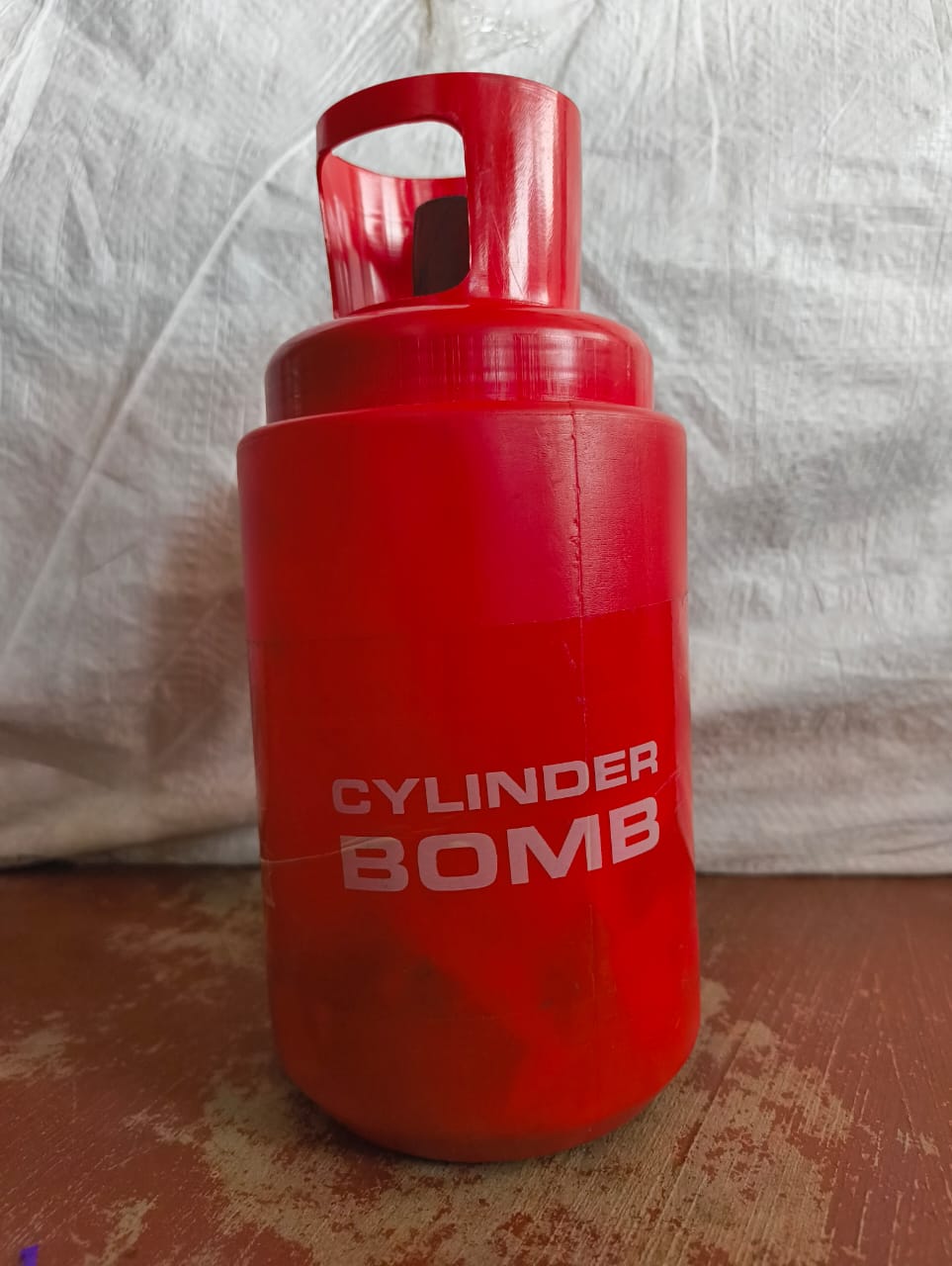 Cylinder